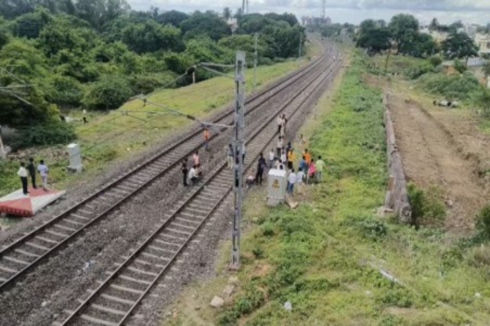 सोलापुरातील संभाजी तलावाजवळ रेल्वे ट्रॅकवर आढळला मृतदेह 